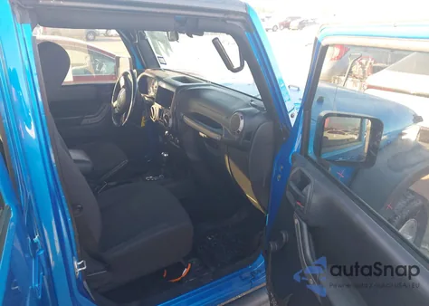 2015 Jeep Wrangler Unlimited Sport from USA, damaged, VIN 1C4BJWDG3FL743789